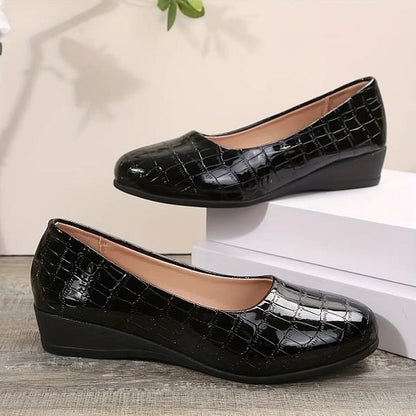 Chaussures en cuir pour femme légères et élégantes.