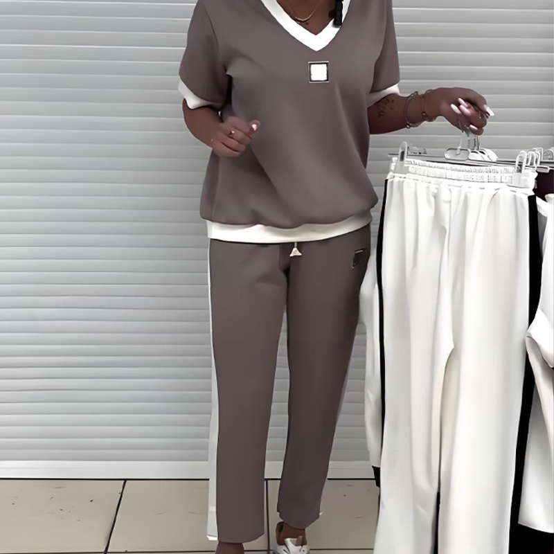 👚💜 Ensemble Pantalon & Top Décontracté à Col V pour Femmes – Tendance, Confortable & Parfait Pour Un Look Décontracté 🌸