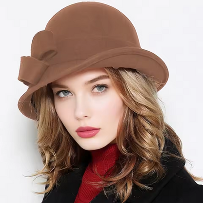 Chapeau cloche vintage pour femme avec nœud sur le côté