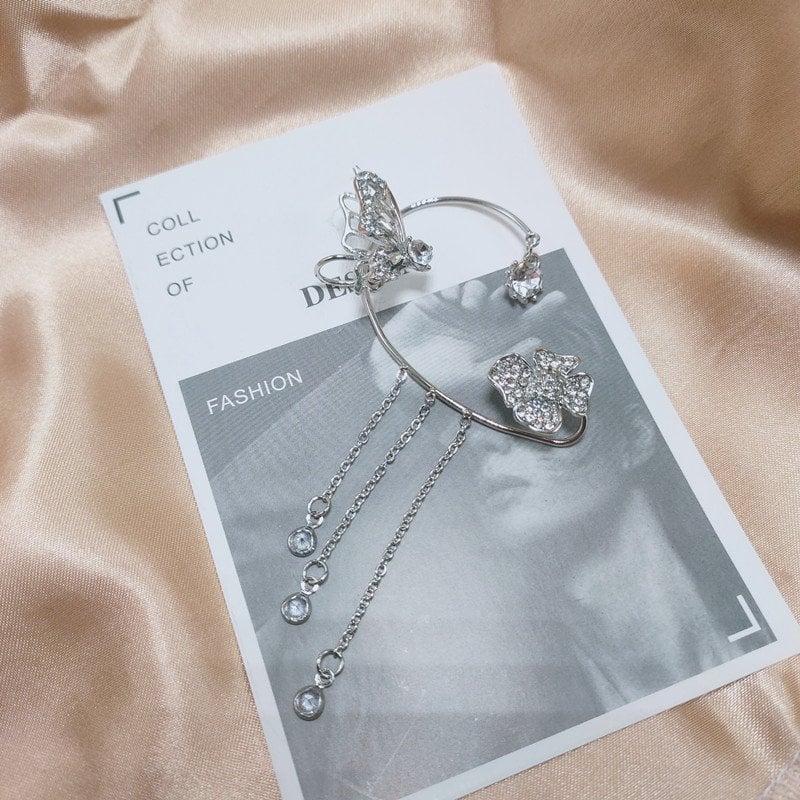 💘 Offre Saint-Valentin : -50 %💐🦋Boucles d’oreilles à clip papillon et fleurs avec franges – Design élégant et minimaliste, sans perçage