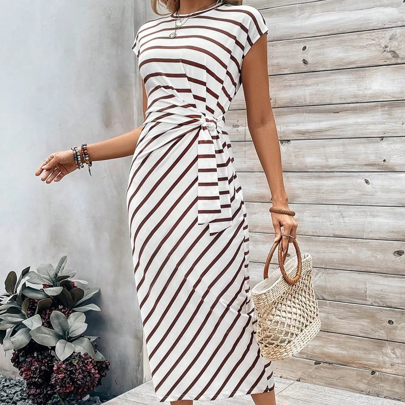 🔥 DERNIER JOUR DE SOLDES – 60% DE RÉDUCTION !! 💕 Robe Élégante à Taille Nouée pour Femme – Extensible, Flatteuse & Parfaite de Jour comme de Nuit ! 🌞🌙