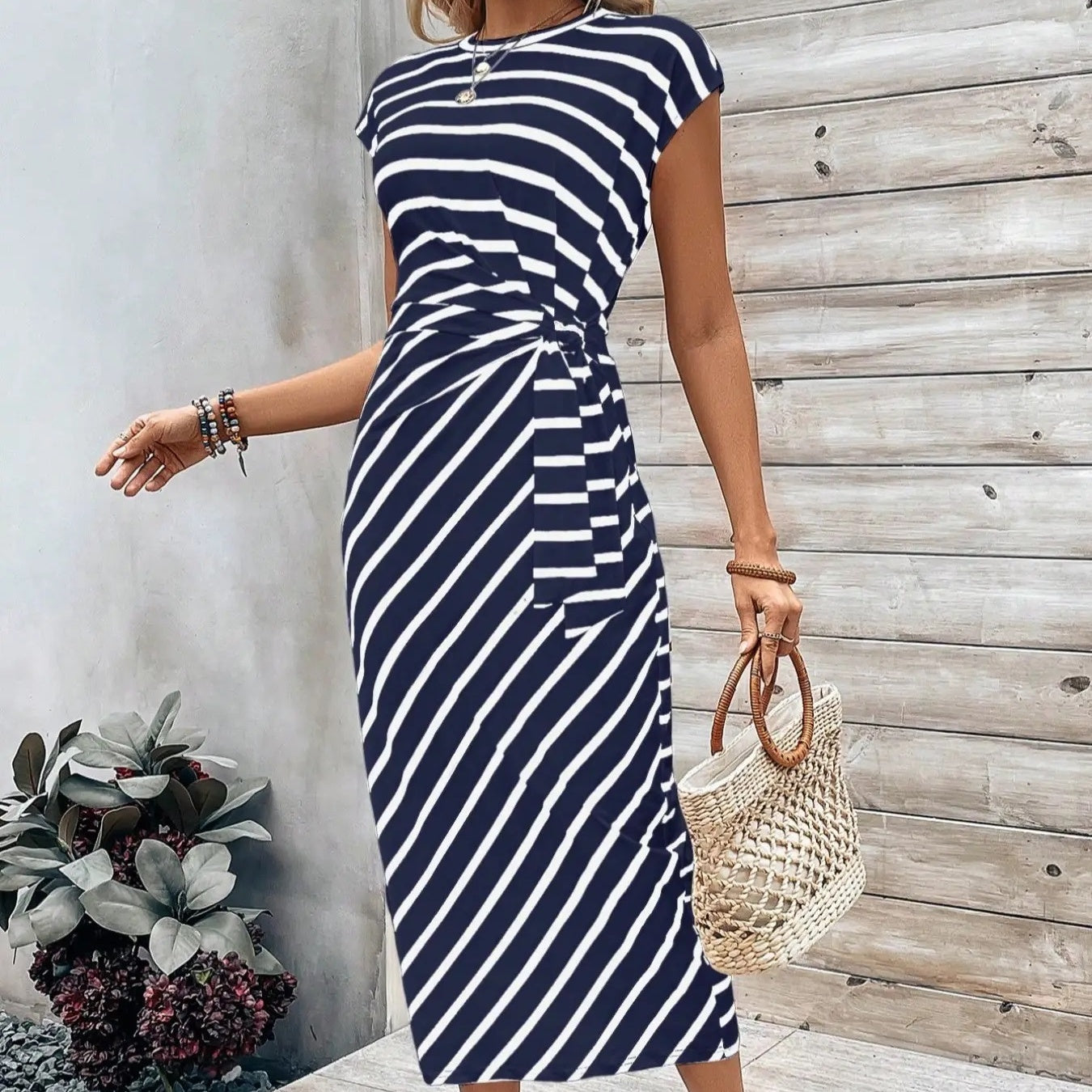 🔥 DERNIER JOUR DE SOLDES – 60% DE RÉDUCTION !! 💕 Robe Élégante à Taille Nouée pour Femme – Extensible, Flatteuse & Parfaite de Jour comme de Nuit ! 🌞🌙