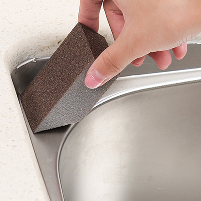 Éponge abrasive pour les taches tenaces