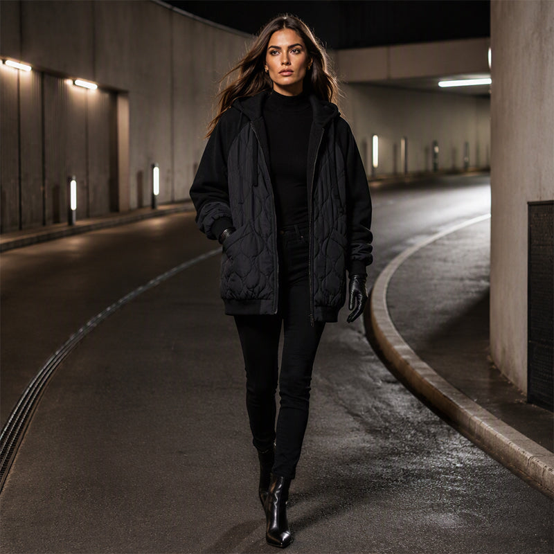 Veste matelassée à capuche et panneaux pour femmes