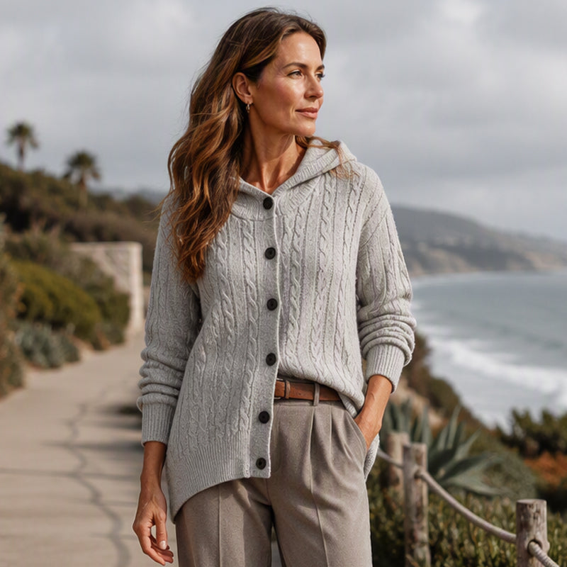 Cardigan à capuche en maille tressée pour femme
