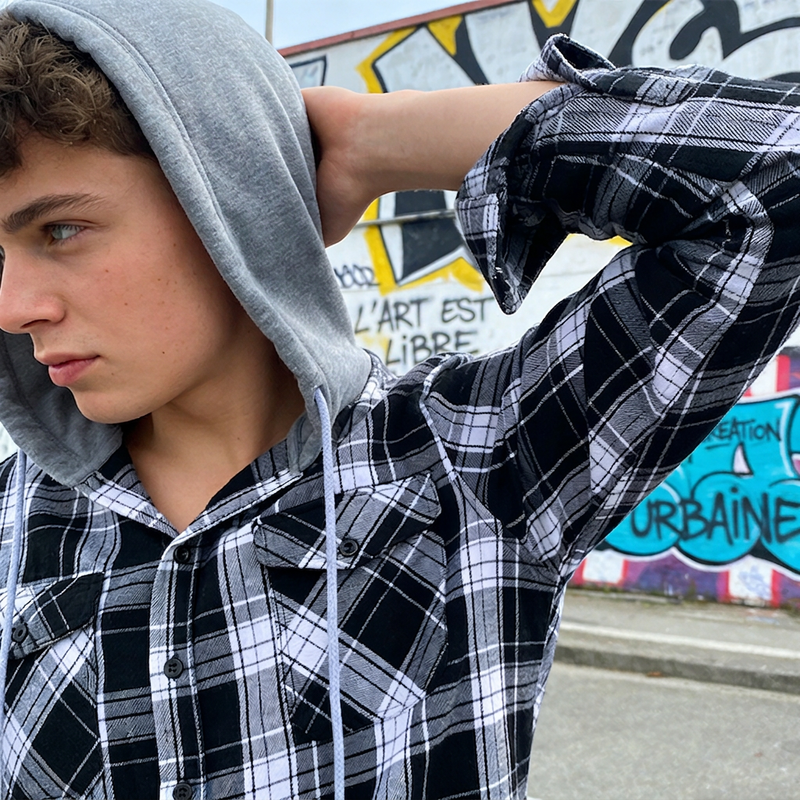 Veste-chemise à capuche en flanelle à carreaux pour homme