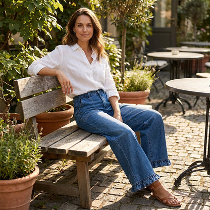Jean droit chic à ourlet volanté pour femme